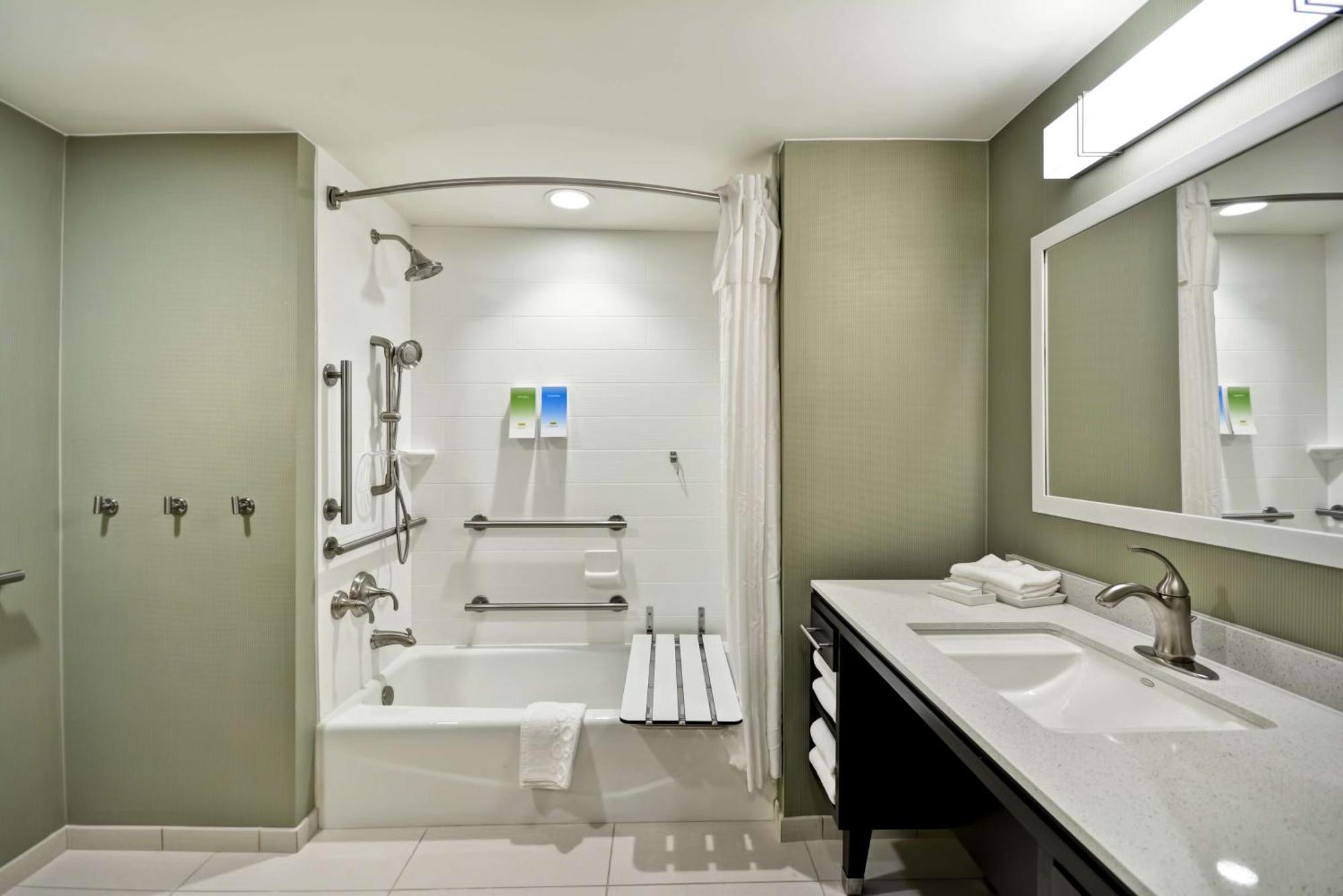 Home2 Suites By Hilton Maumee Toledo Экстерьер фото